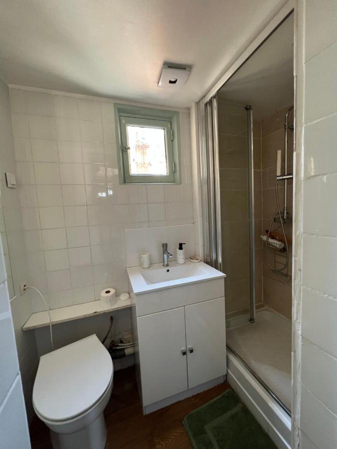 Renove, Vue Sur Palais Des Papes, Terrasse Et Wifi Troisieme Etage Apartment Avignon