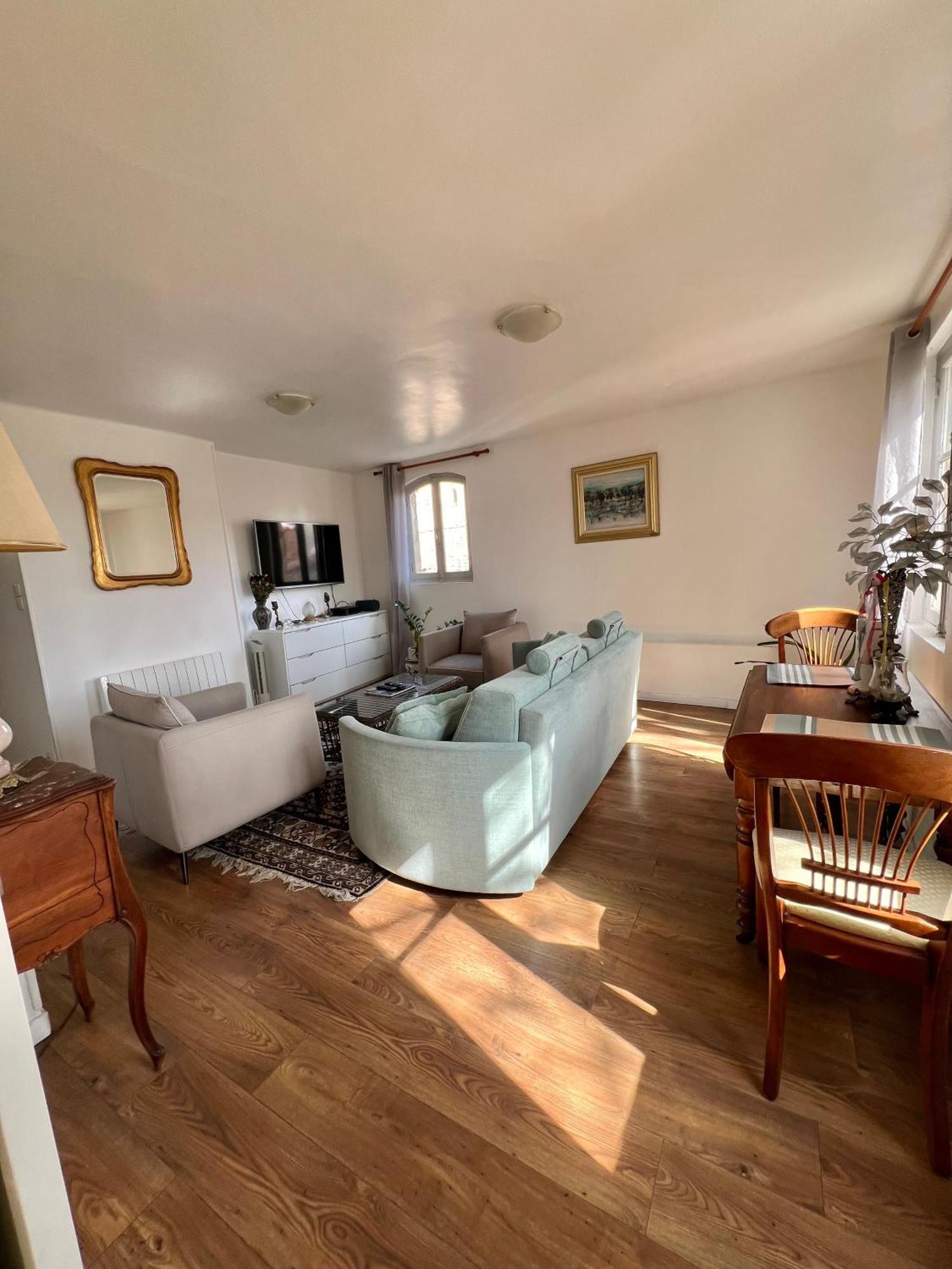 Renove, Vue Sur Palais Des Papes, Terrasse Et Wifi Troisieme Etage * Avignon